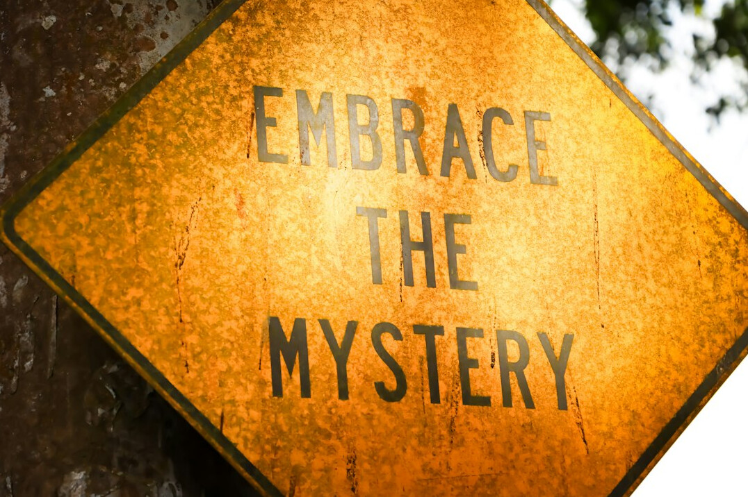 author writing mystery story