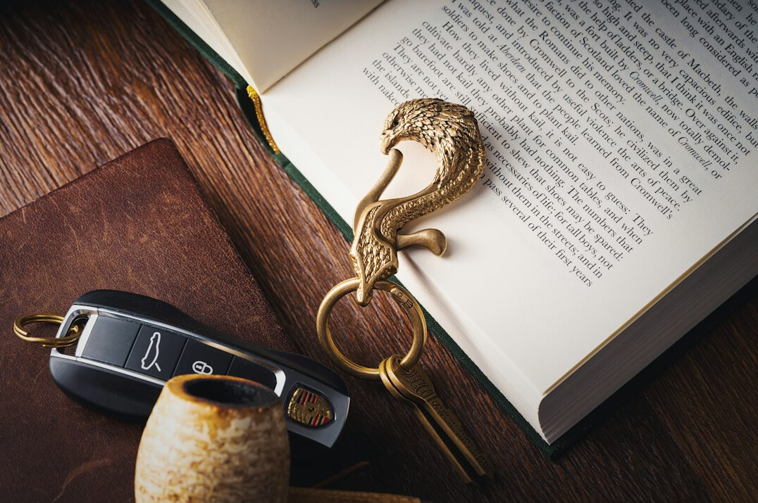 mystery novel twist